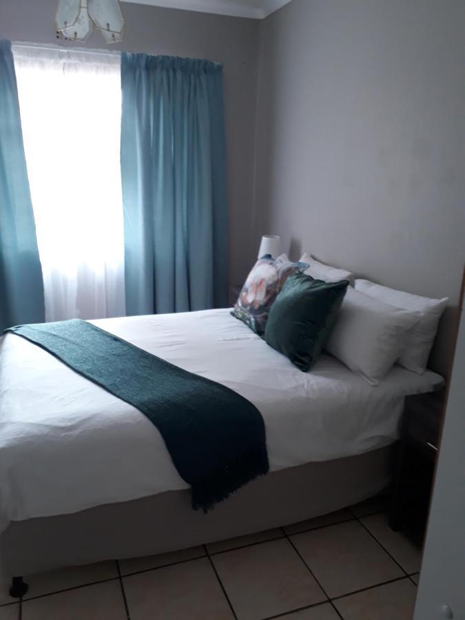 Caledon Overnight Rooms Kimberley Exterior photo